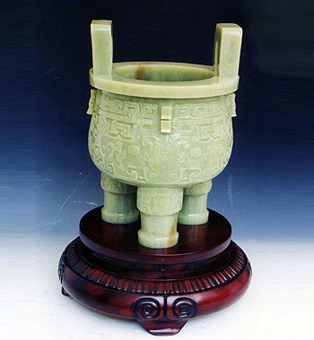 黃玉《鼎》