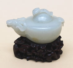 白玉籽《羊壺》